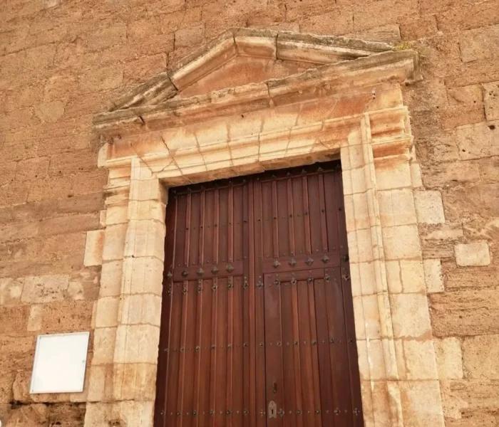 Puerta iglesia Gordoncillo