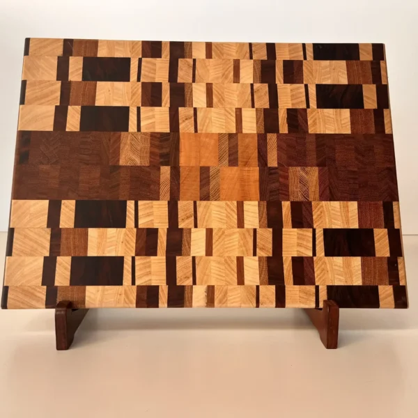 diferentes maderas en un patrón geométrico de bloques